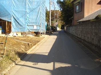 Local photos, including front road. Local (11 May 2013) Shooting