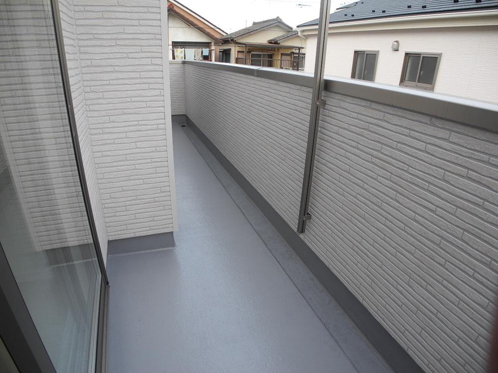 Balcony. Local (10 May 2013) Shooting