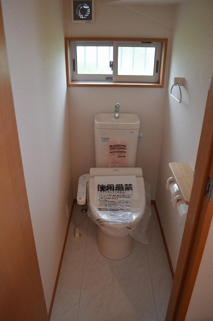 Toilet. Located on the first floor of the second floor in a wide enough.