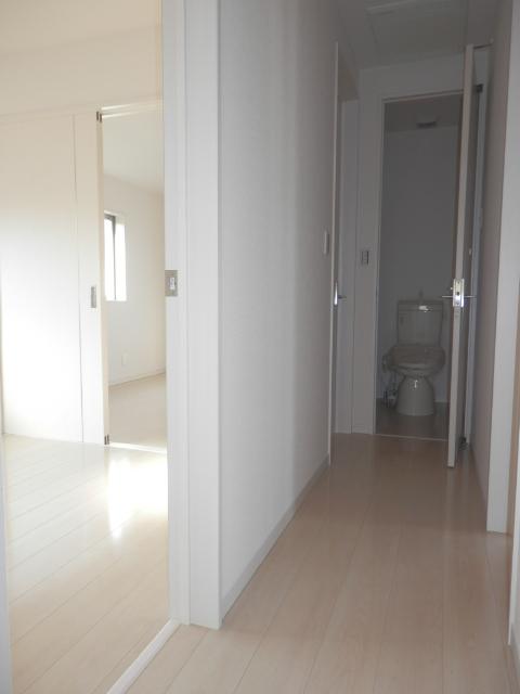 Same specifications photos (Other introspection). Same specifications