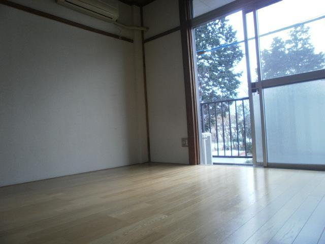 Other room space. Western-style (2)