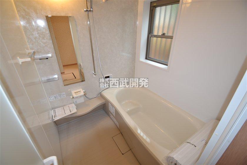 Bathroom. Indoor (July 2013) Shooting