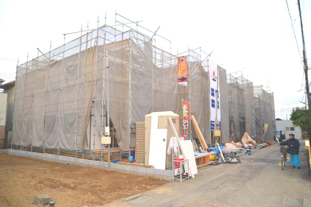 Local photos, including front road