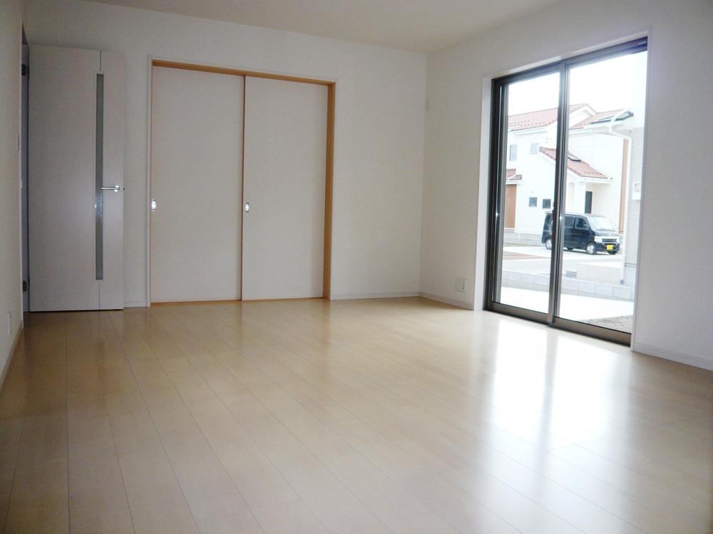 Living. Indoor (12 May 2013) Shooting