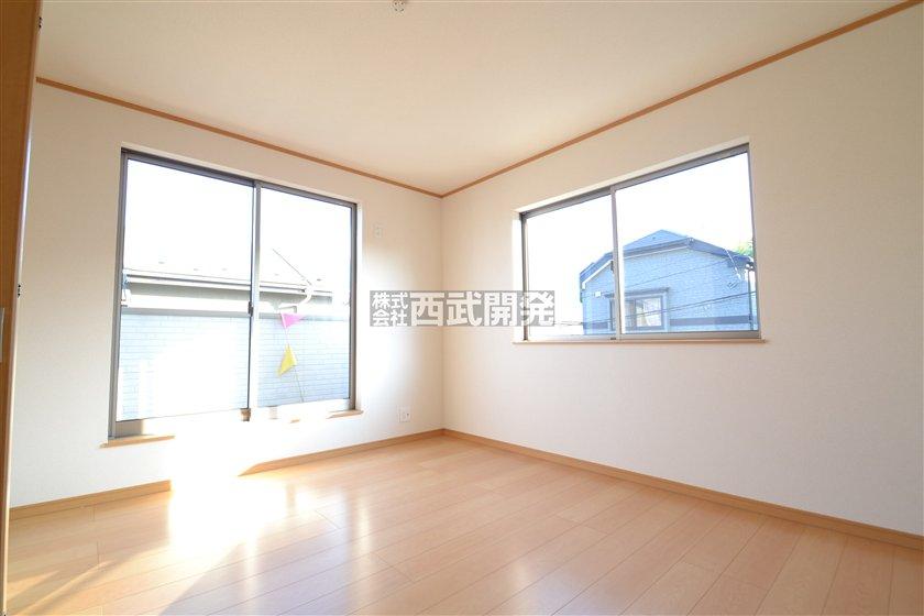 Non-living room. Room (August 2013) Shooting