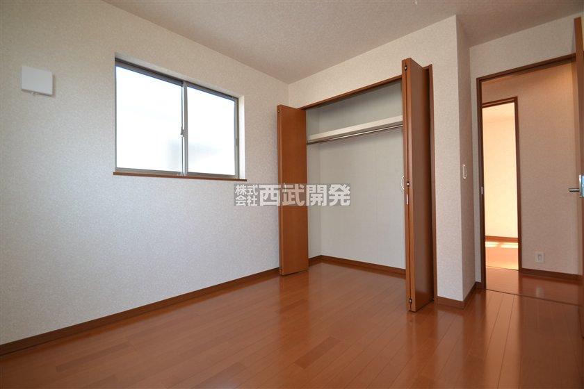 Non-living room. Indoor (11 May 2013) Shooting