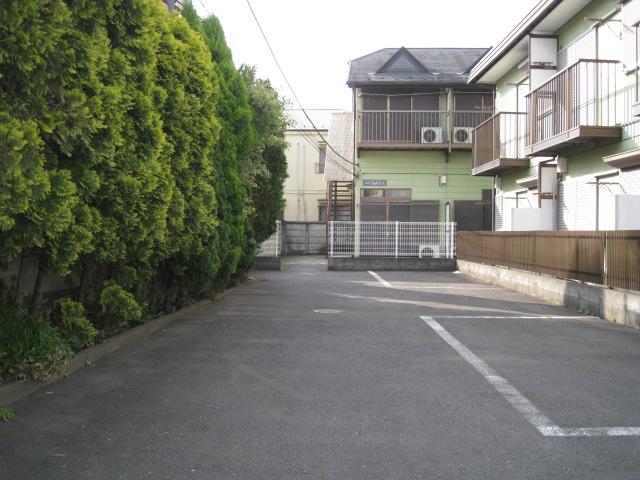 Local land photo. Local (11 May 2013) Shooting