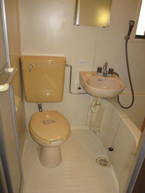 Other local. Local (11 May 2013) Shooting