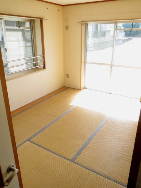 Other room space. Japanese-style room 6 quires