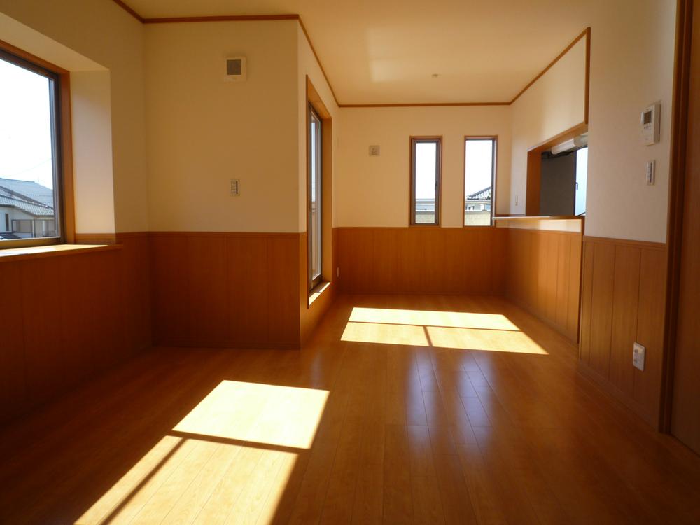 Same specifications photos (living). ( Building) same specification