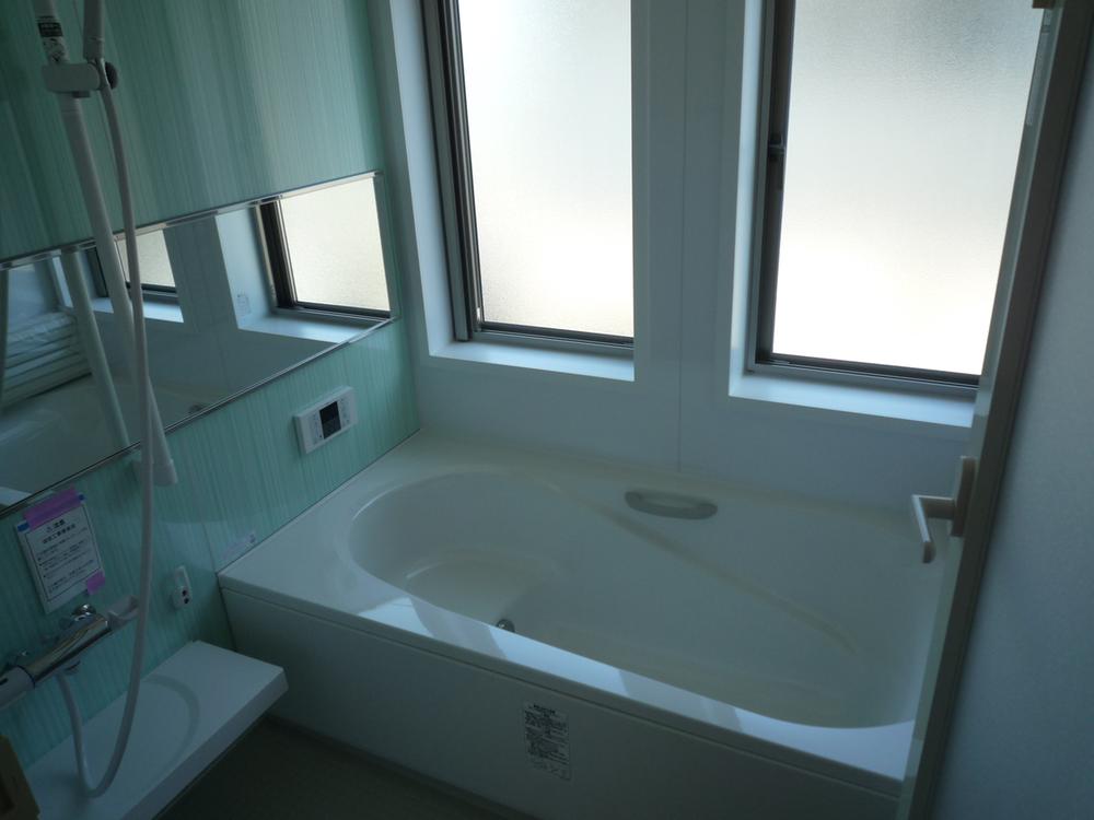 Same specifications photo (bathroom). ( Building) same specification