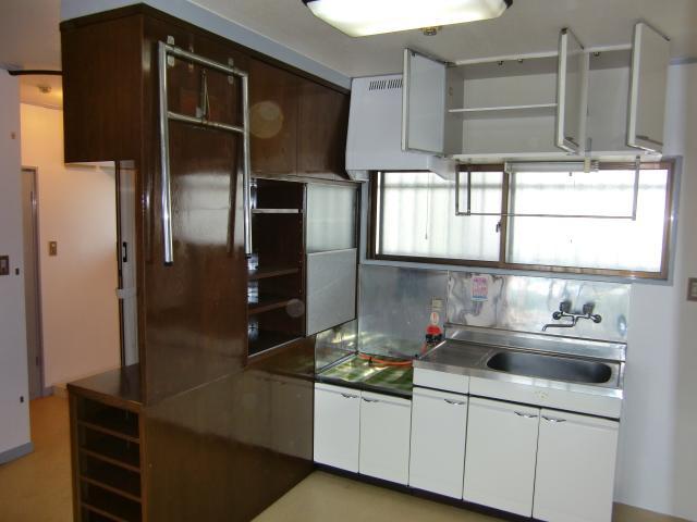 Kitchen. Kitchen