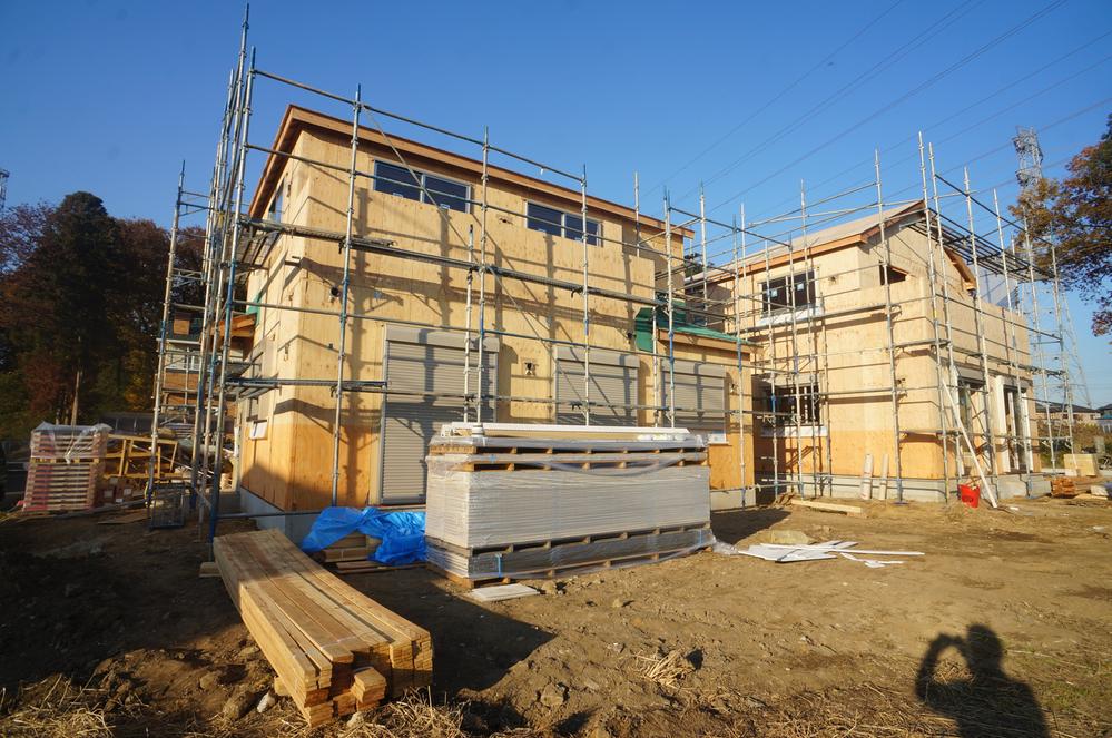 Local appearance photo. Local (12 May 2013) Shooting