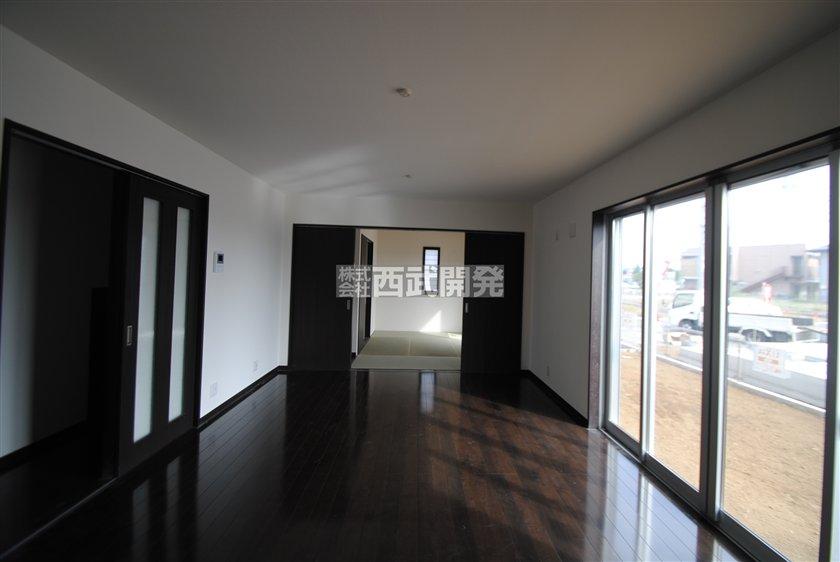 Living. Indoor (September 2013) Shooting