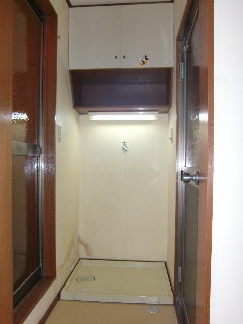 Other. Washing machine Storage