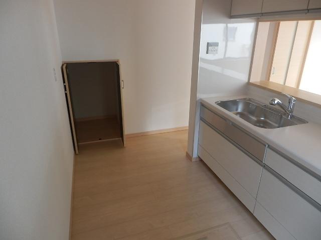 Receipt. Indoor (11 May 2013) Shooting