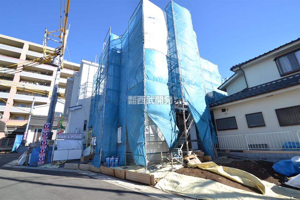 Local appearance photo. Local (12 May 2013) Shooting 11 Building