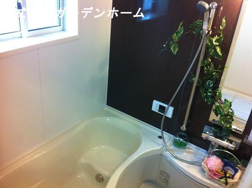 Same specifications photo (bathroom). Same specifications is a picture