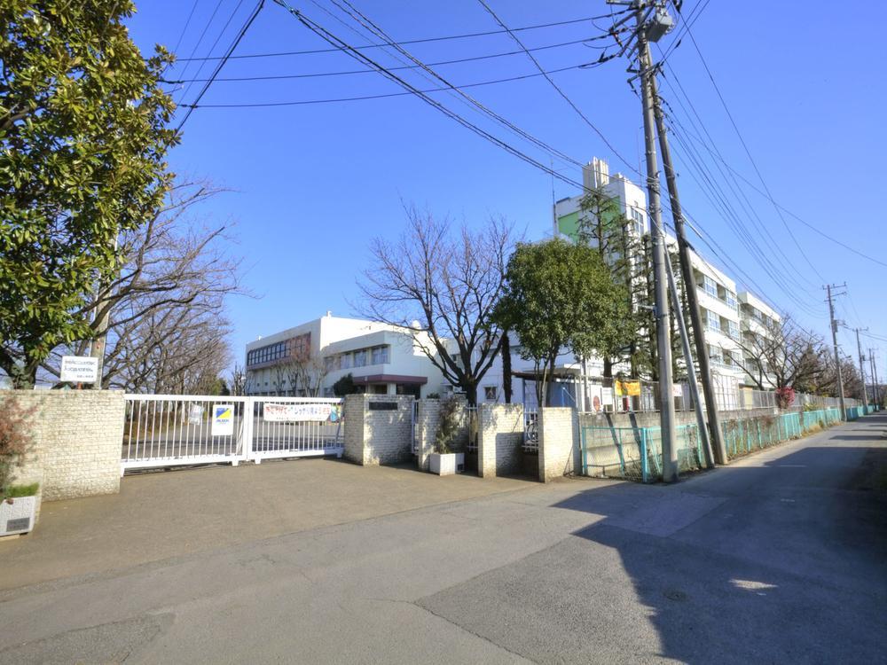 Primary school. Kawaguchi Municipal lay Elementary School
