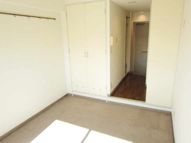 Living and room. The placement easy to clean floor plan of furniture