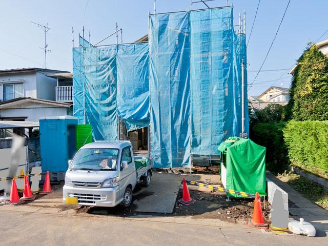 Local photos, including front road. ■ Bright warmth new mansion, facing the south road. More than 40 square meters site of the room, Car space two Allowed. Long-term high-quality housing of popularity of solar panels also features ■