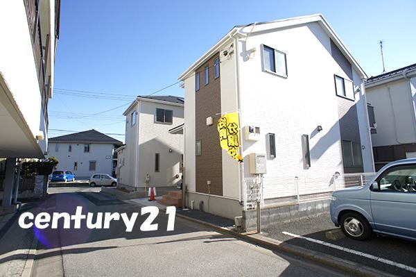 Local photos, including front road