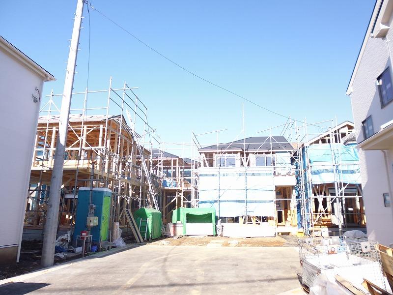 Local appearance photo. Local (12 May 2013) Shooting