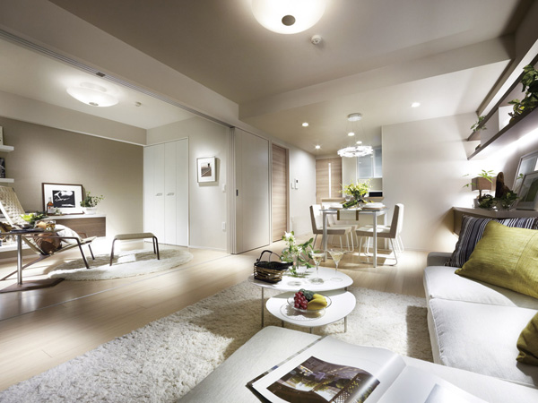 Living.  [living ・ dining] Not too much decoration while a quality, Space, such as the body temperature of the living of the family is felt. Wrap in a soft and warm time the family, Boast of living ・ Dining is.