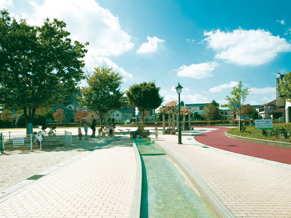 Surrounding environment. Asahi Central Park (about 310m / 4-minute walk)