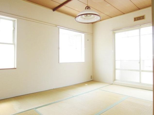 Living and room. Calm Japanese-style space