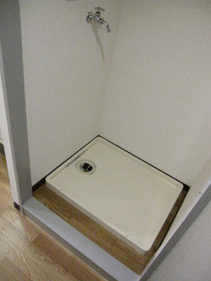 Other Equipment. Washing machine in the room is useful to think of the flow line of the housework