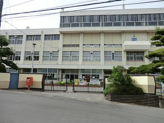 Primary school. Kawaguchi Municipal actively Elementary School