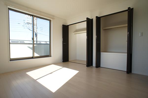 Non-living room. Indoor (11 May 2013) Shooting 1 Building