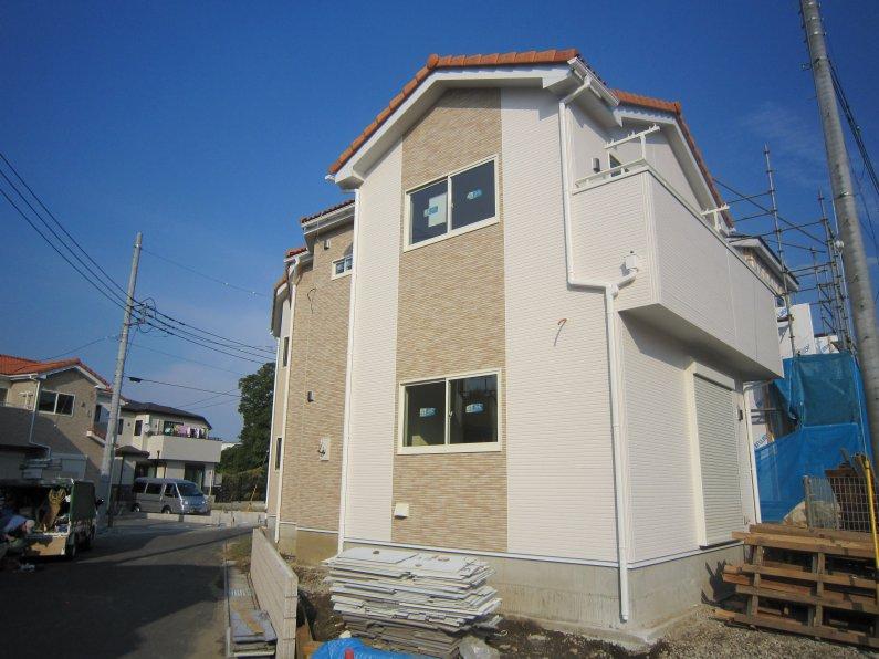 Local appearance photo. Local (10 May 2013) Shooting 52 Building