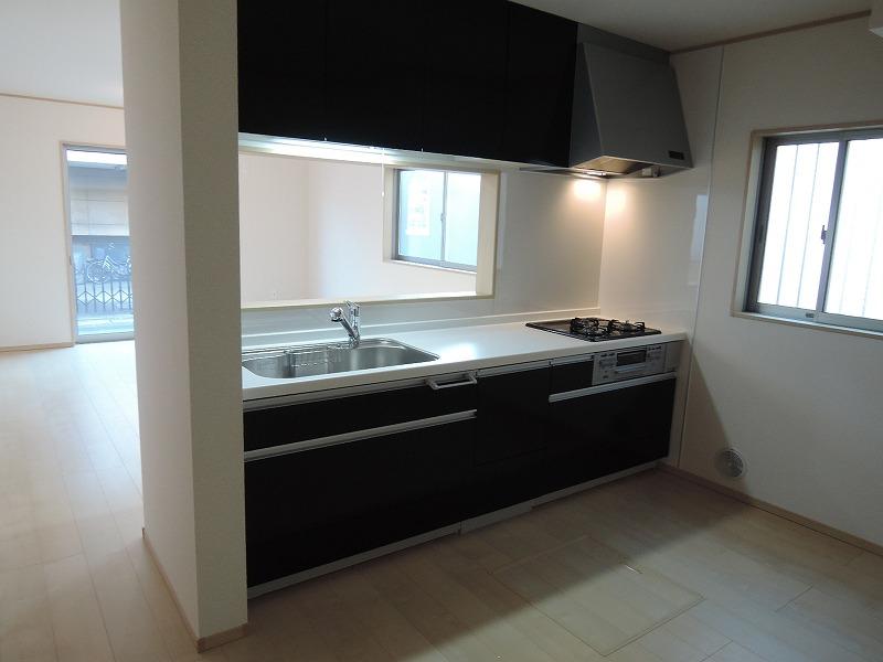 Same specifications photo (kitchen). Same specifications