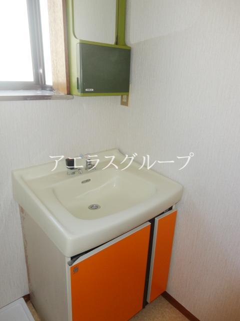 Washroom. Basin of reach even in children