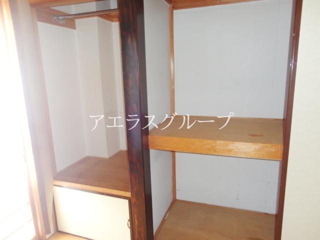 Receipt. Storage of large capacity