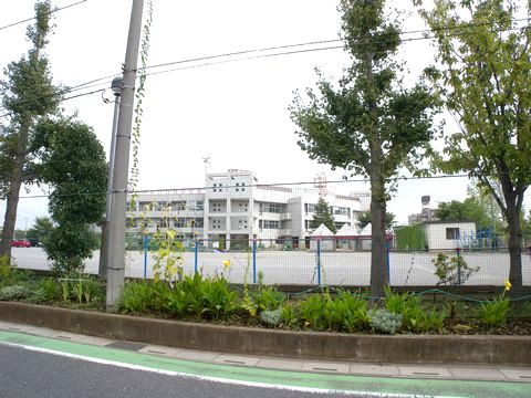 Primary school. 664m until Kawaguchi Municipal Totsuka north elementary school (elementary school)