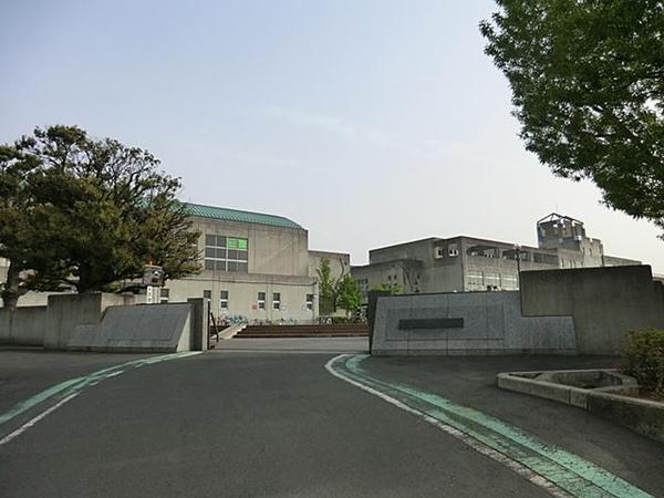 Primary school. 946m until Kawaguchi Municipal Kizoro Elementary School