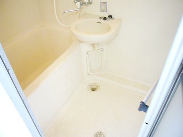 Bath. Water around is also beautiful. 