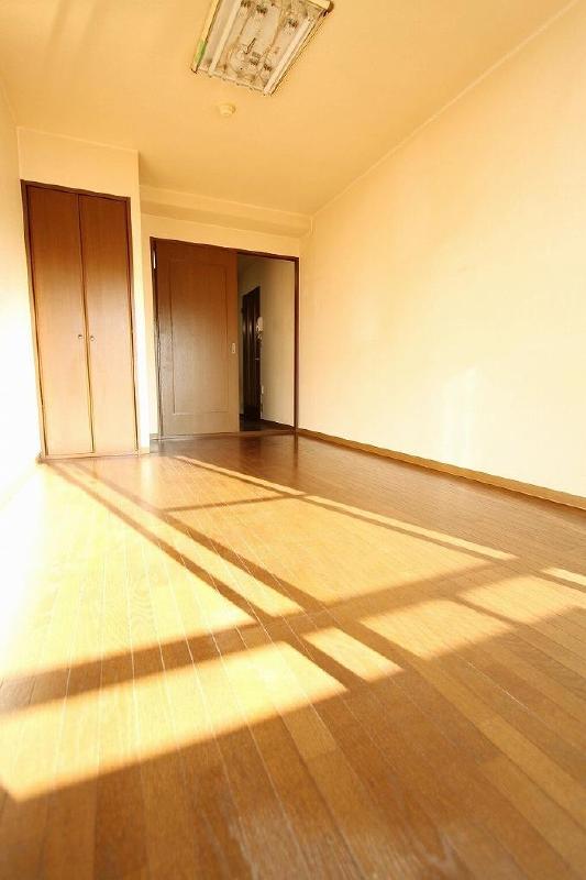 Other room space. Deposit ・ Key money is not required of the initial cost suppressed eyes Mansion