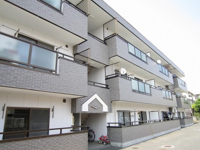 Building appearance. No renewal fee! 11 Pledge of LDK