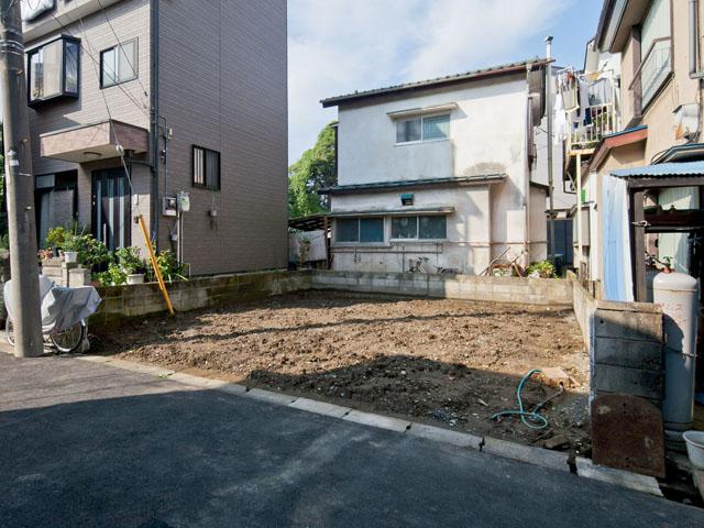 Local land photo. Local (11 May 2013) Shooting