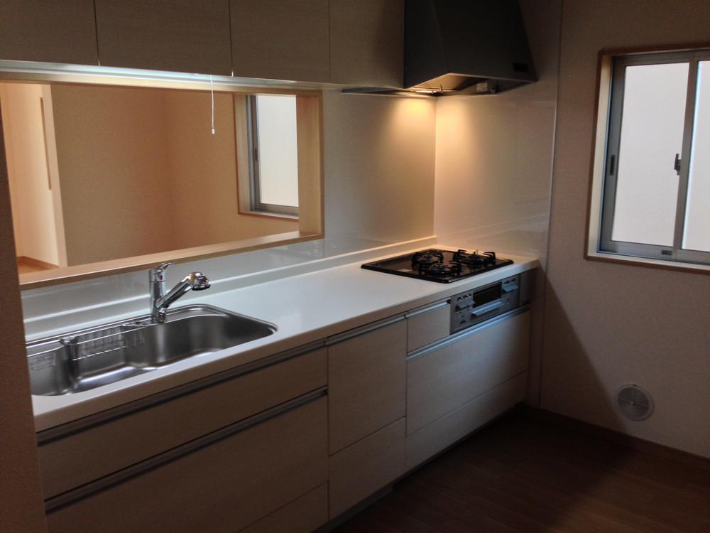 Kitchen. Face-to-face kitchen water purifier integrated faucet