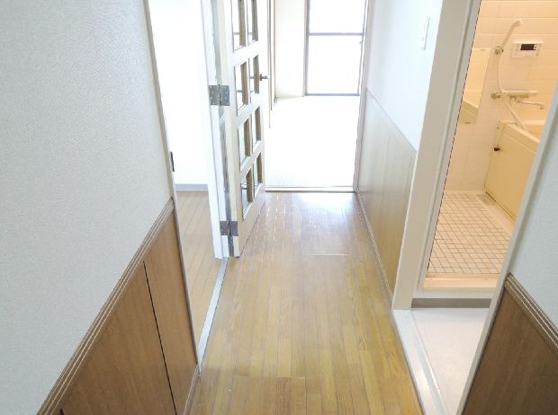 Entrance. Yes entrance hall