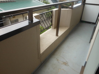 Other Equipment. Balcony