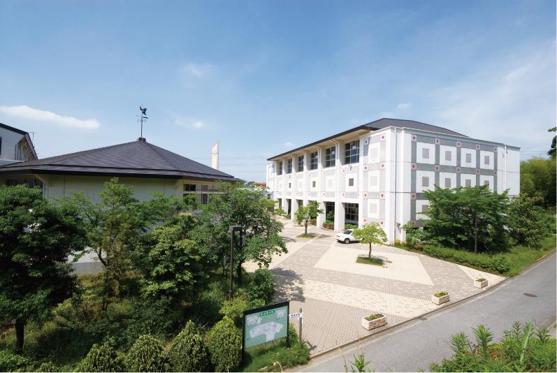 Junior high school. 760m until Kawaguchi Municipal Totsuka West Junior High School