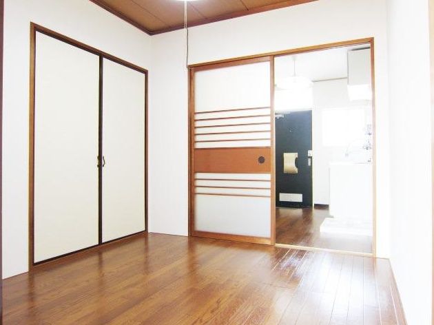 Receipt. Each room storage, The room you can use cleaner