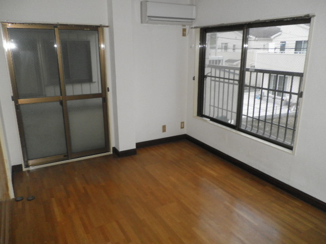 Living and room. Western style room