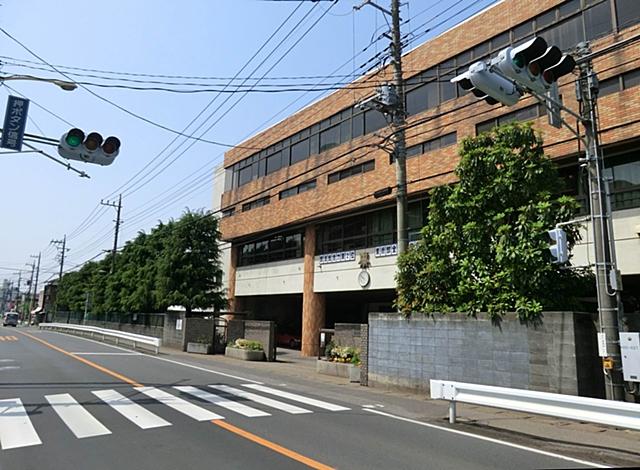 Junior high school. 446m to 446m Kamiaoki junior high school until Kawaguchi Municipal Kamiaoki junior high school Reassuring to child-rearing family of close schools